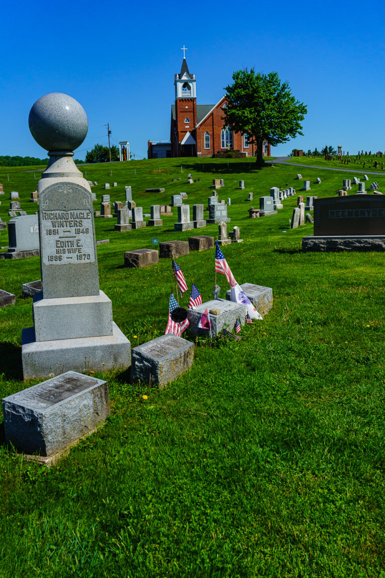 Major Dick Winters Gravesite Photo by George Sheldon