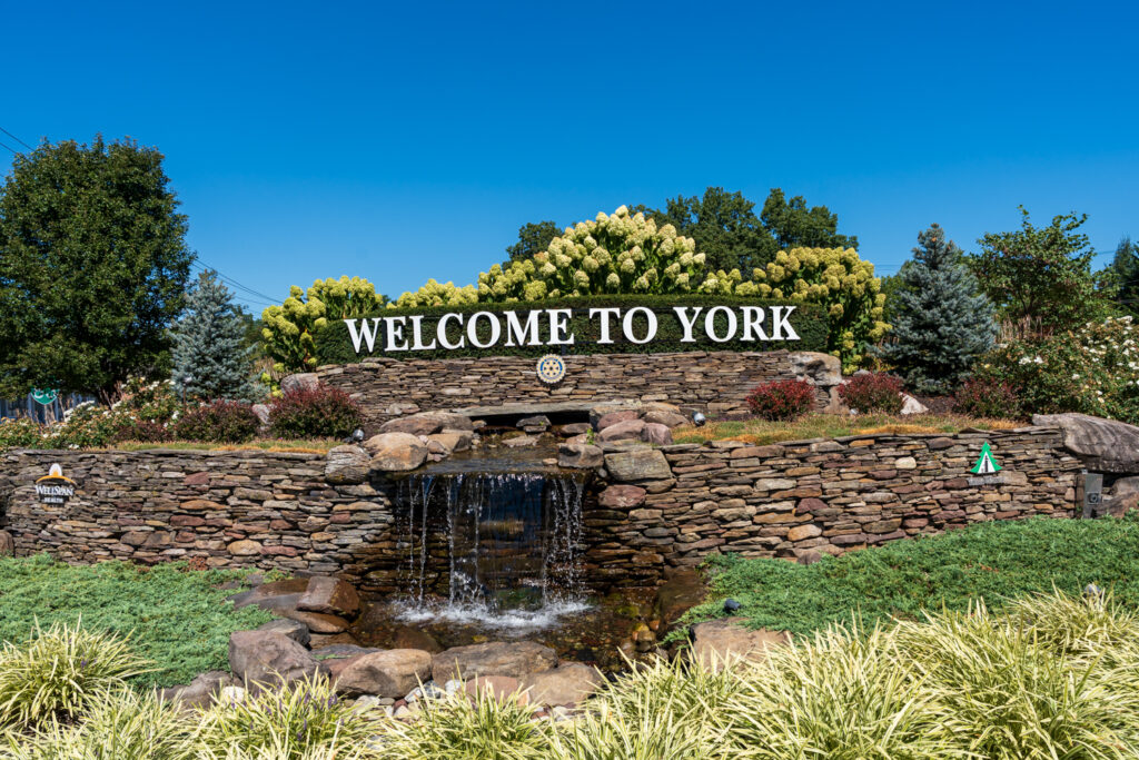 Welcome to York, PA Sign